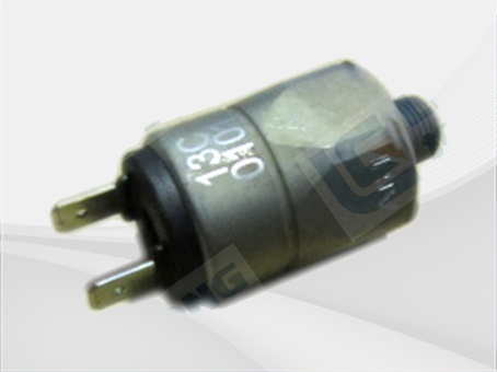 PRESSURE SWITCH 13C0101